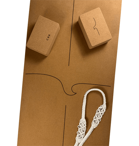 The Wave Mat with a Chic Strap and Yoga Blocks • Yoga Kit - Crk