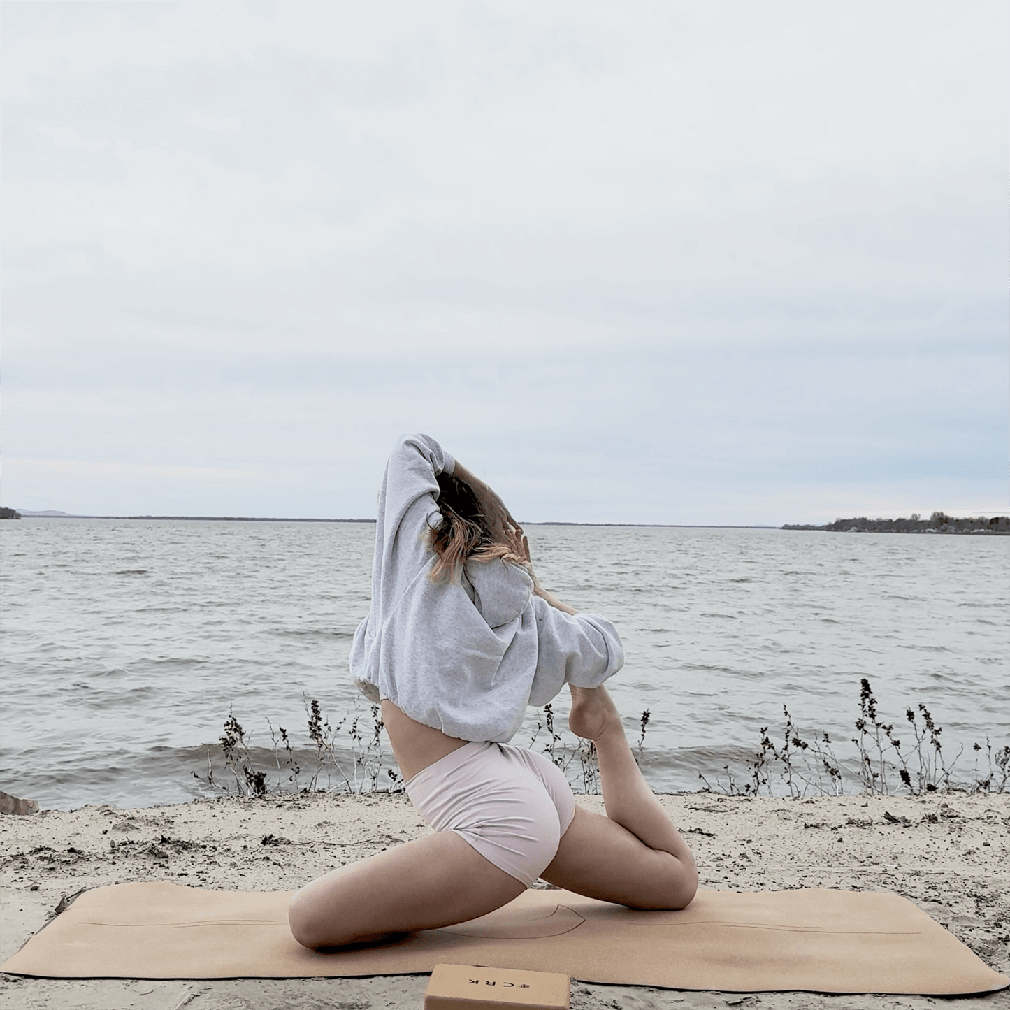 Crk Yoga Mat made of Organic Cork and Recycled Natural Rubber, 4mm Thick • The Moon Mat ✨ NEW - Crk